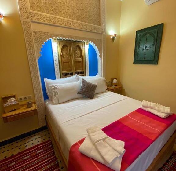 اتاق استاندارد با بالکن, Riad Noor Medina