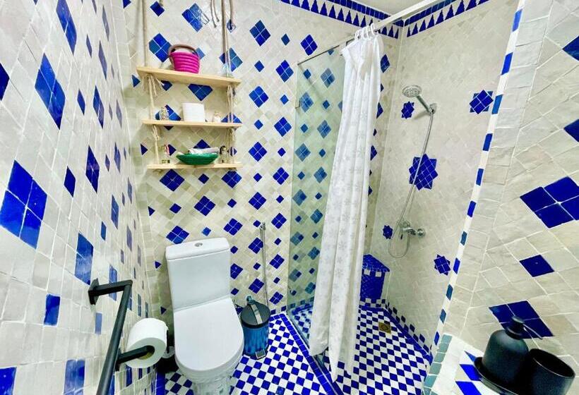 اتاق استاندارد با تراس, Riad Noor Medina