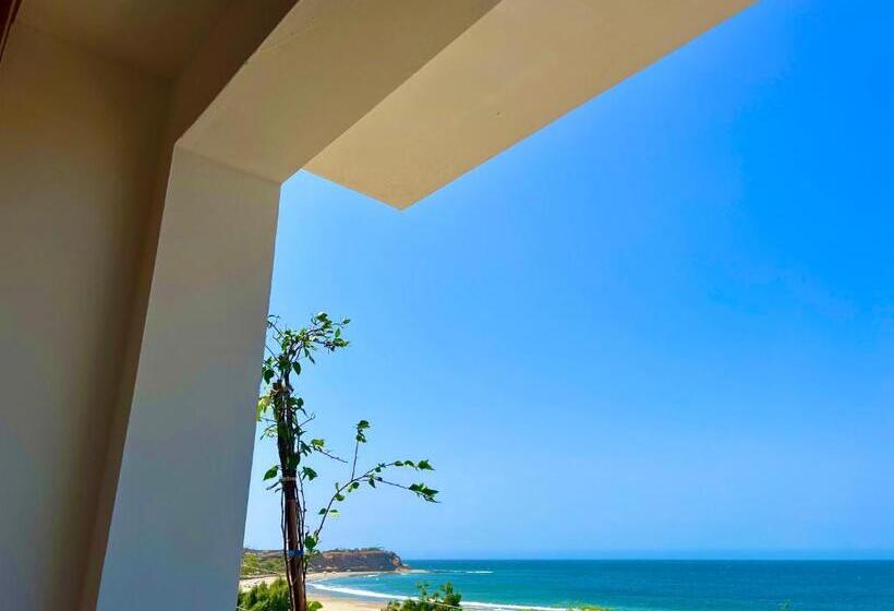 اتاق لوکس با بالکن و چشم‌انداز دریا, Punta Veleros Rooftop