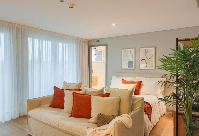 استودیوی استاندارد, Nôma Living Icon Apartments
