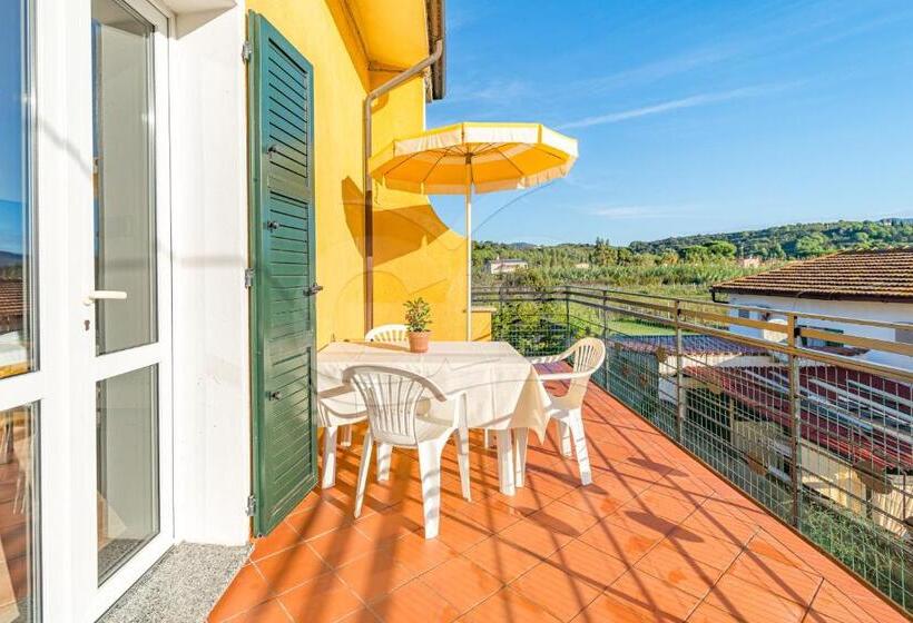 Студио Стандарт с Террасой, Residence Gli Olmi   Goelba