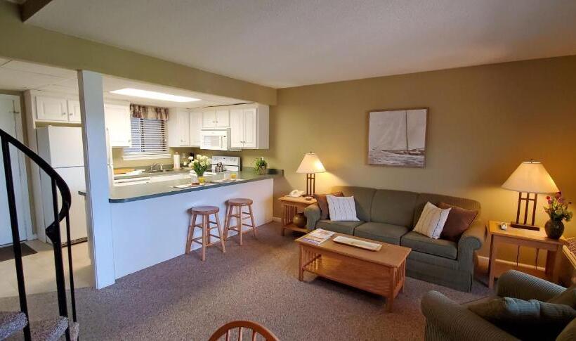 Люкс 2 Спальни, Silver Birches Resort