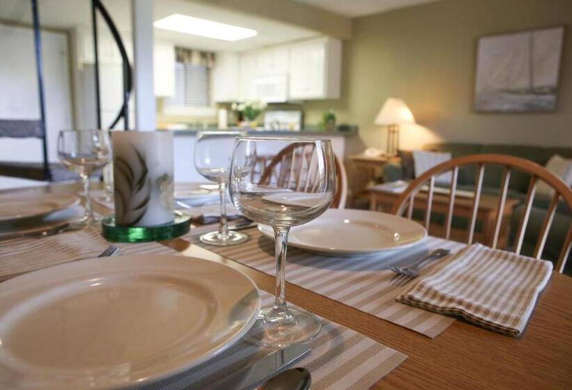 Люкс 2 Спальни, Silver Birches Resort