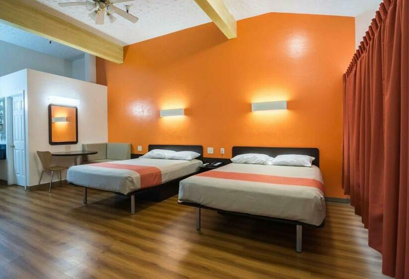 Номер Стандарт, Motel 6 Globe, Az