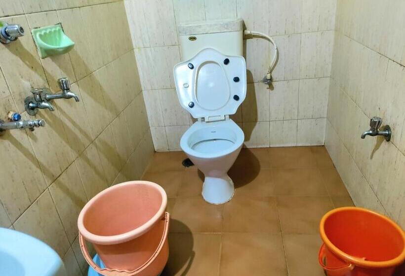 Номер Стандарт, Chitramoola Tourist Home   Opp Temple Only 20 M