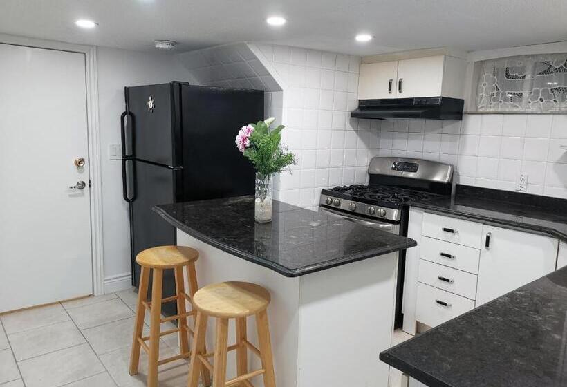 Номер Стандарт Совместная Ванная, Tidy Private Rooms With Full Kitchen