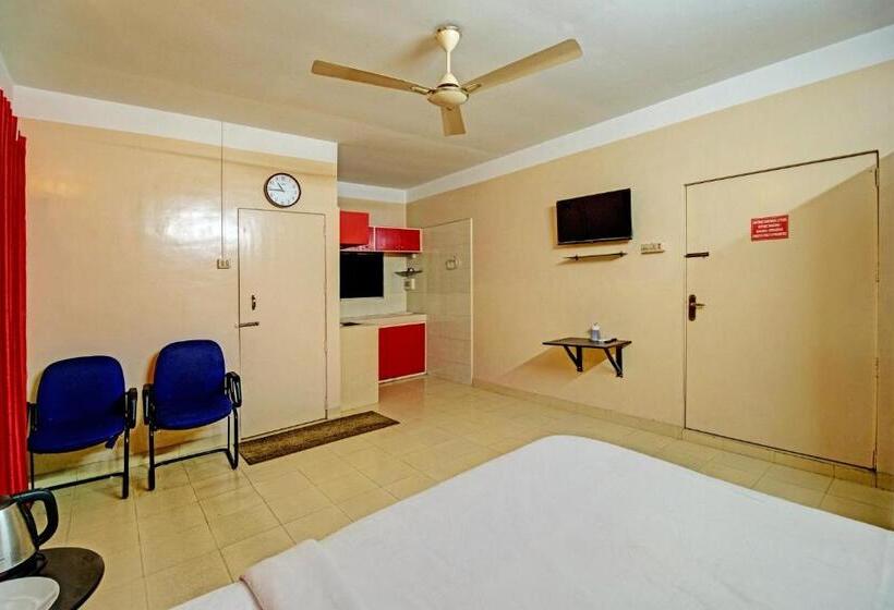 اتاق لوکس سه تخته, Oyo Ganapati Bhawan Homestay