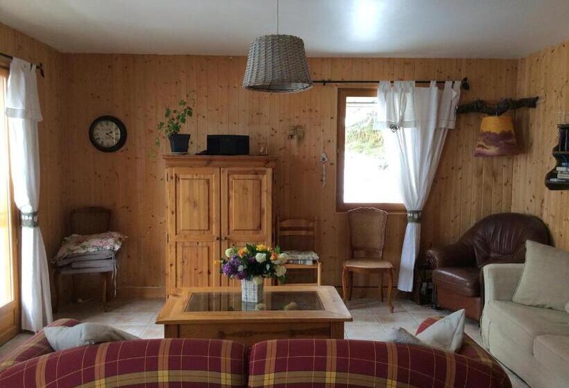 Номер Стандарт Трехместный, Chambre D Hôte Les Carlines