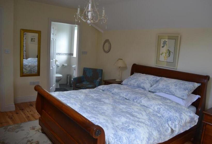 اتاق لوکس, Guaire House Killarney