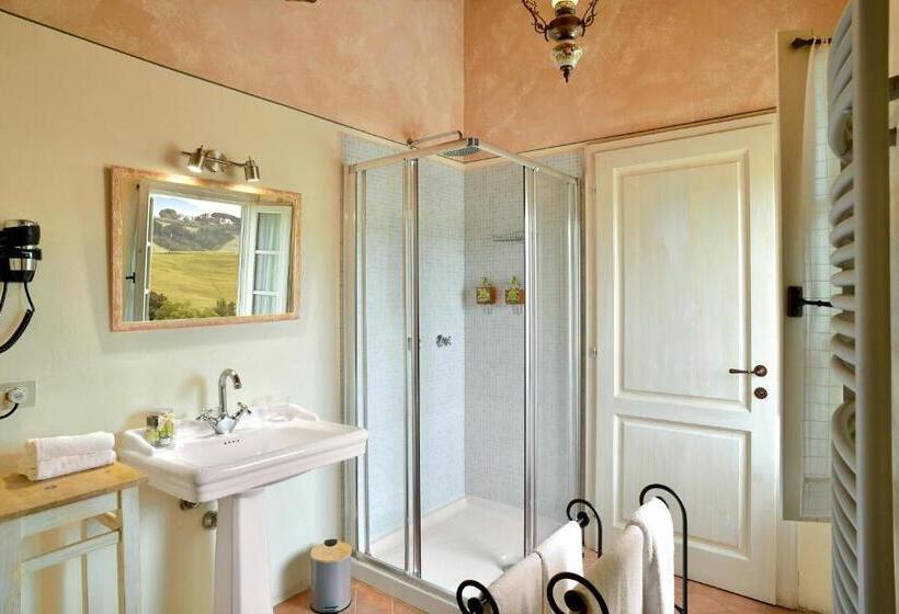 Номер Стандарт Трехместный, Locanda Le Giunche