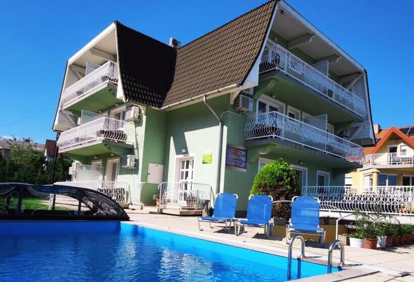 اتاق استاندارد سه نفره, Green Guesthouse Balatonfüred