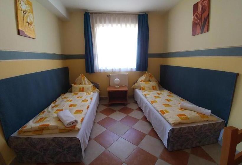 اتاق خانوادگی, Green Guesthouse Balatonfüred