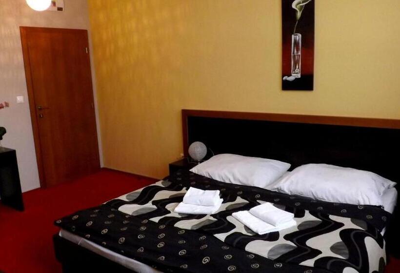 Номер Deluxe, Guest House Penzión Fortuna