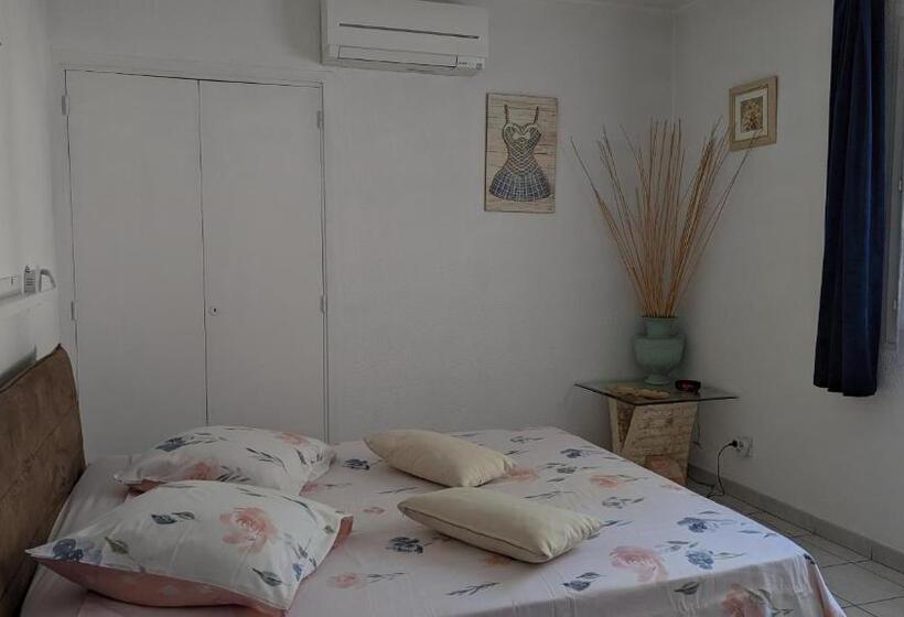 سوییت, Villa Serena   Piscine, Tennis   Plage Sable 700m