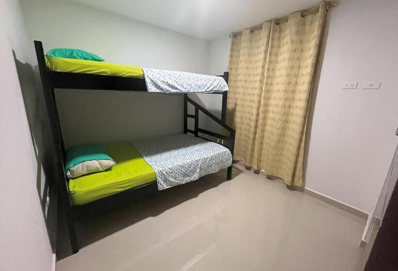 Апартаменты 2 Спальни, Apartahotel San Gil Plaza   Bed & Coffee