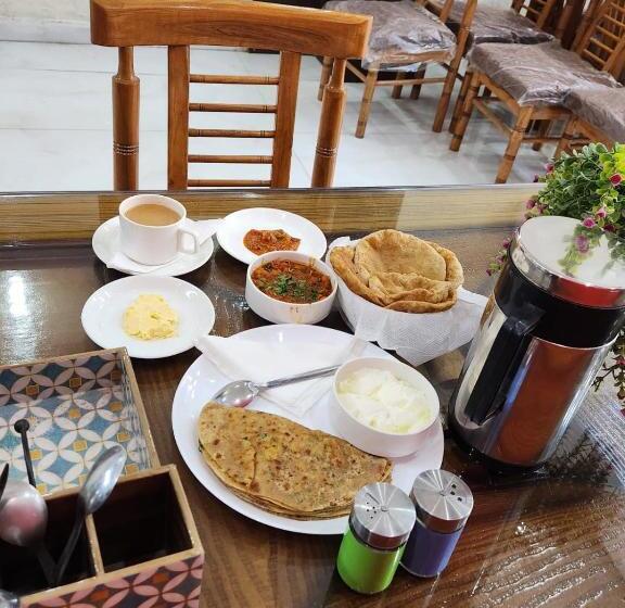 اتاق استاندارد, Iby