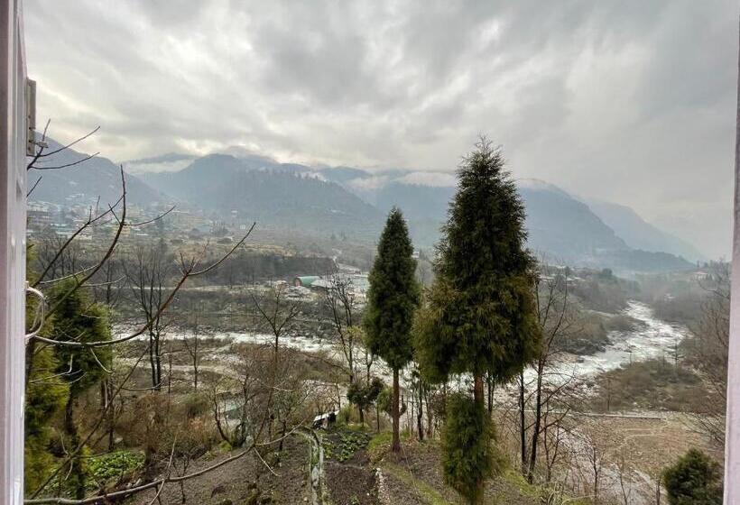 اتاق سوپریور سه تخته, Montanamar Lachung