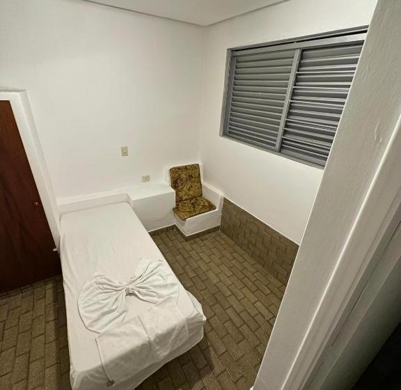 اتاق استاندارد یک نفره, Itajubá Classic Hotel Goiânia