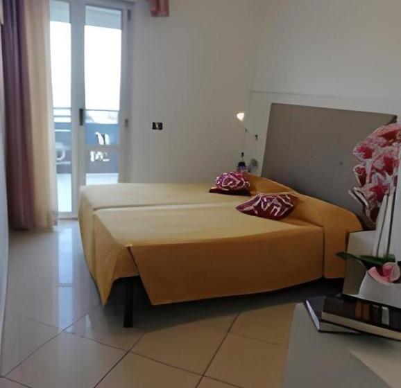 Habitación Estándar Vista Mar, B&b Metropols Sottomarina