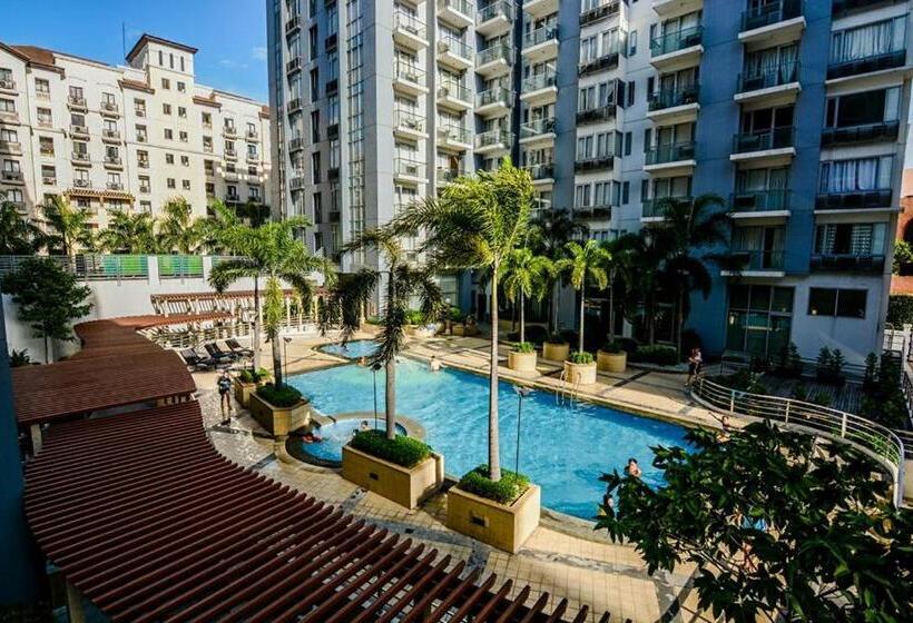 استودیو استاندارد با چشم‌انداز استخر, H&m One Palmtree Villas