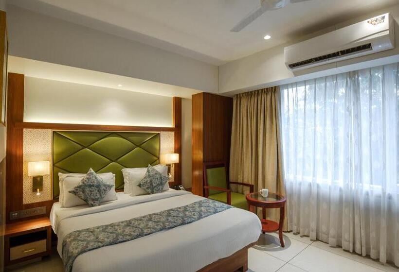 Номер Superior, Gold Crest Suites