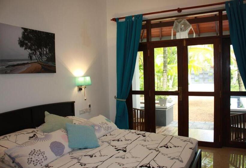 חדר דלוקס, Aliya Lanka