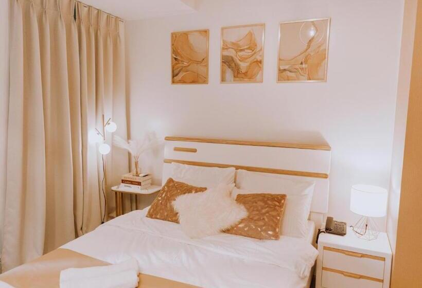 침실 1개 발코니 아파트, Uptown Parksuites Elegant 1br With Balcony And Washer