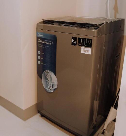 침실 1개 발코니 아파트, Uptown Parksuites Elegant 1br With Balcony And Washer
