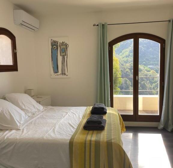 اتاق لوکس با بالکن, Bed & Breakfast At Villa Monti