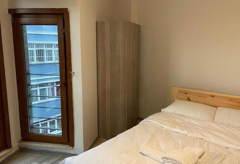 Люкс Deluxe Кровать Кинг, La Perato Suites