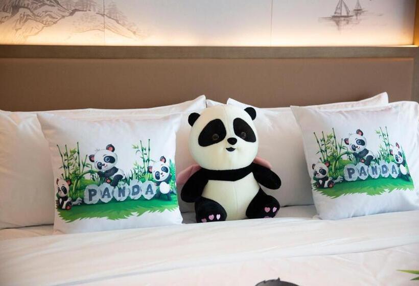 キングサイズベッドのジュニアスイート, Crowne Plaza Chengdu Wuhou, An Ihg