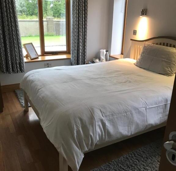 Номер Deluxe, Laithreach Briuin B&b W23e0h9