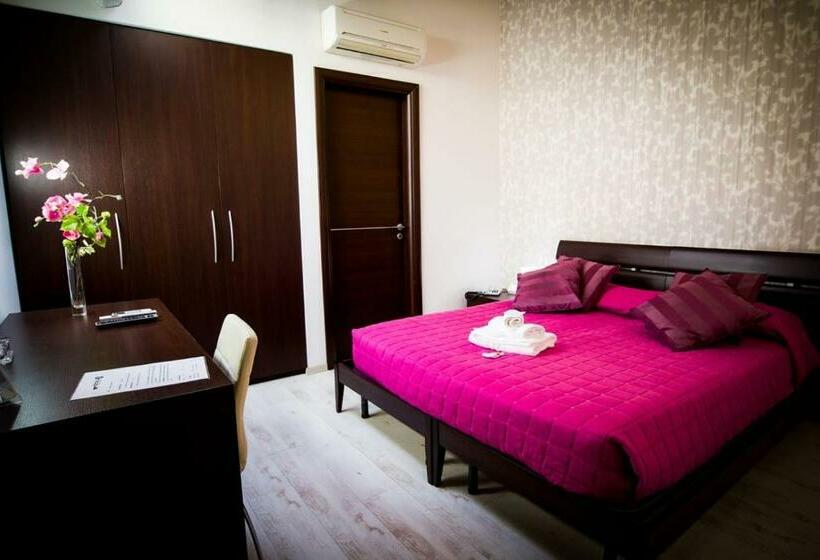 اتاق استاندارد اینتریور, Abraxia B&b