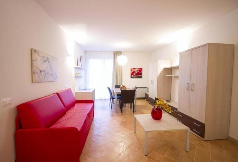 سوییت لوکس, Arezzo Asc