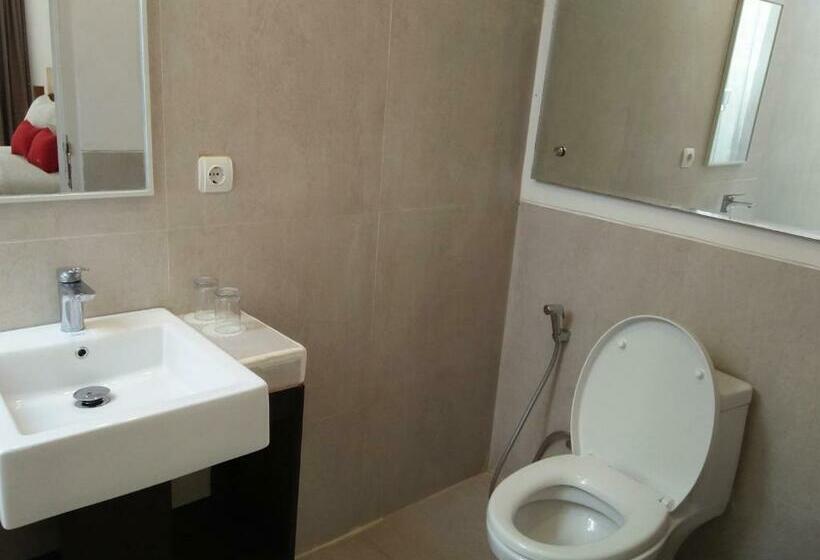 Номер Стандарт Вид на Бассейн, Villa Phyphy