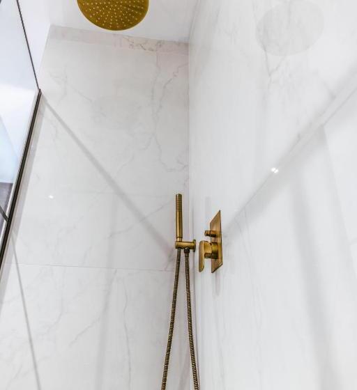 اتاق استاندارد با تخت بزرگ, Marmur Luxury Room