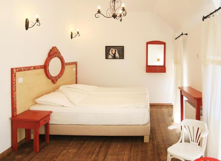 Номер Стандарт с Балконом, Pastel Chalet