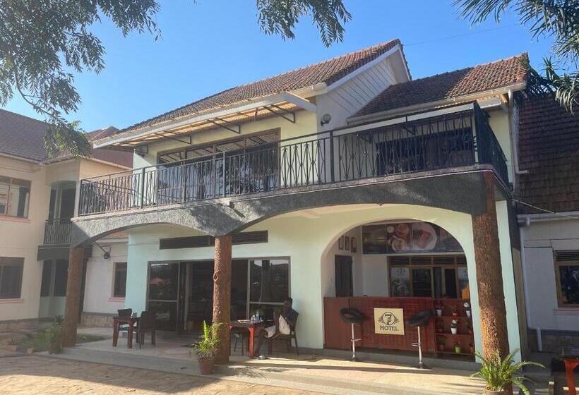 اتاق استاندارد یک نفره, 7 Days Hotel On Un Base