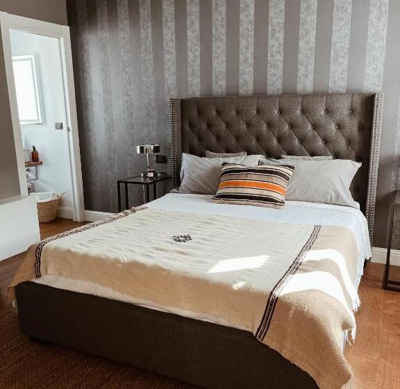 デラックスルーム, Kero Luxury Rooms