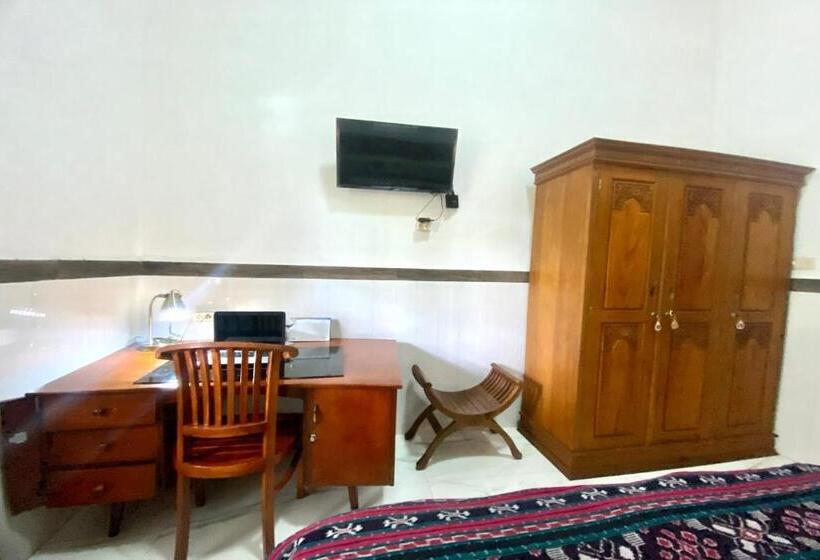 Номер Deluxe, Capital O 93608 Yy S House Syariah