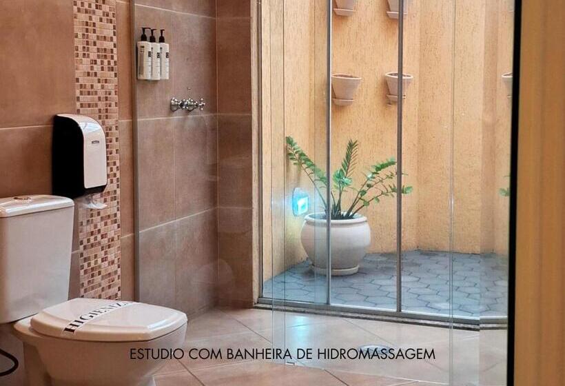 标准工作室, Haraam Motel By Drops