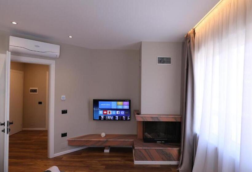 اتاق خانوادگی, Dallga Suites