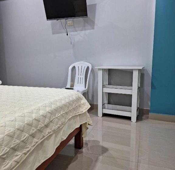 اتاق استاندارد یک نفره, Hospedaje Huamani & Mi Casa