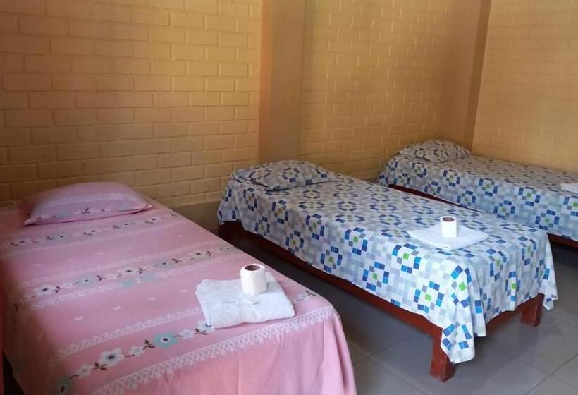 اتاق استاندارد سه نفره, Hospedaje Huamani & Mi Casa
