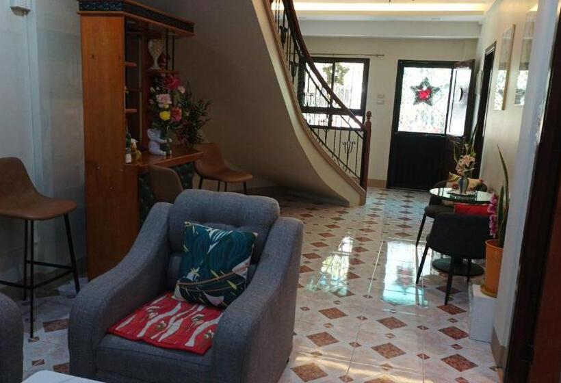 Дом 3 Спальни, Village Guest House, Hundred Islands