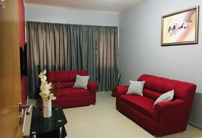 اتاق استاندارد با بالکن, J Martins Apart