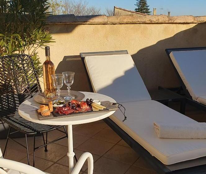 Номер Deluxe Кровать Кинг, Le Mas Des Aires   Chambres D Hôtes   Blauzac  Uzès   Pont Du Gard