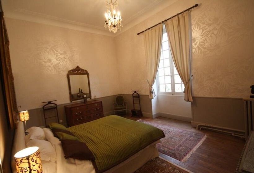 Номер Комфорт, Abbaye De Reigny   Esprit De France