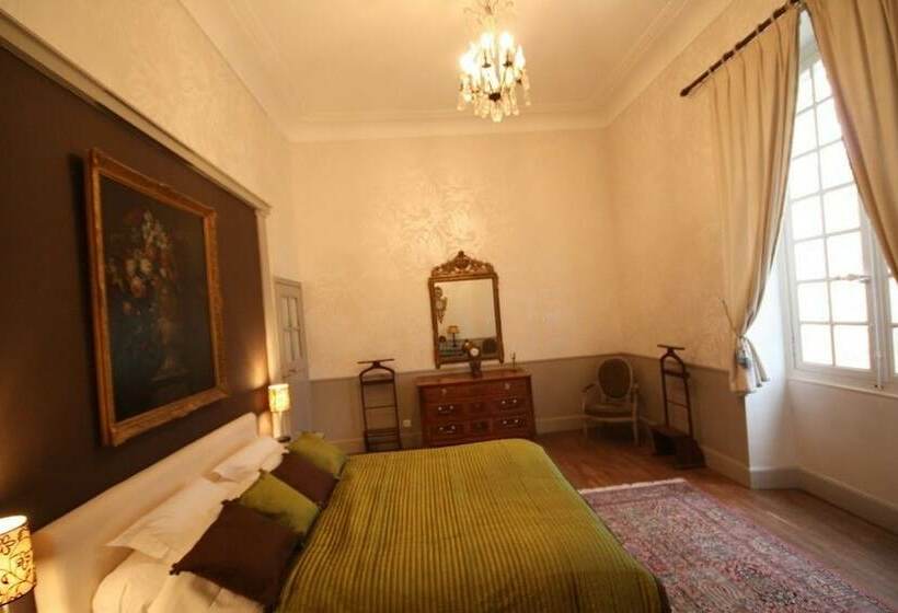 Номер Комфорт, Abbaye De Reigny   Esprit De France