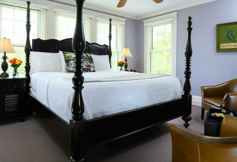 Стандартный Номер Кровать Кинг, Steeles Tavern Manor